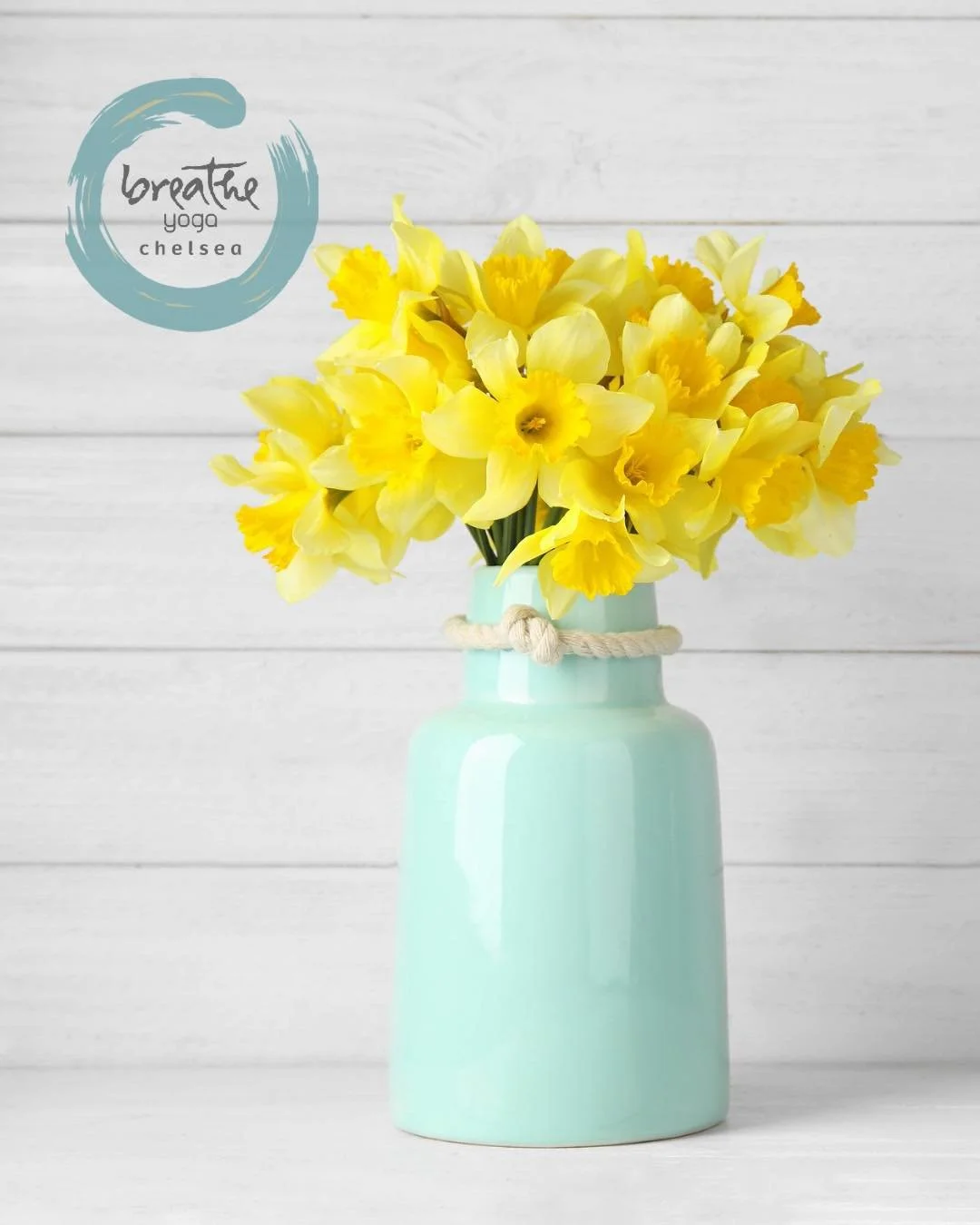 ✨Thursday✨ classes 

&ldquo;Flowers don&rsquo;t think of competing with the flower next to them. They just bloom.&rdquo; &mdash; Zen Shin

6:30am VinYin
8:30am Hatha
12:30 Pilates
7:30pm Candlelit Yin

Step onto your mat and simply bloom 🌼