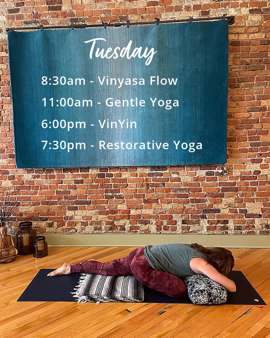 Meet us on your mat ✨Tuesday✨

Whether you're looking to energize your day or settle into deep rest, there's a class to meet you exactly where you are.