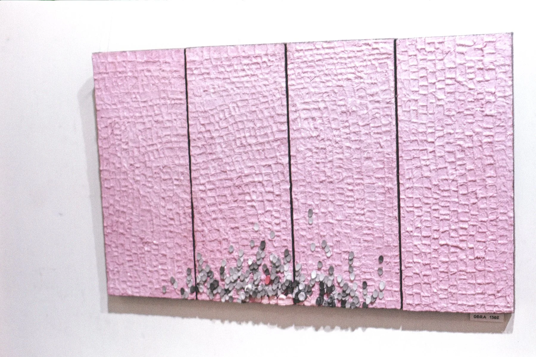 ▲ Roberto Pignataro, Artwork № 1382, 1971. Oil on hardboard, 41 × 60 cm.