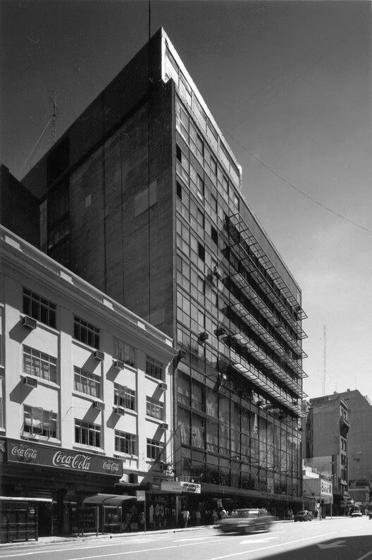 clasicos-de-arquitectura-teatro-municipal-general-san-martin-mario-roberto-alvarez-macedonio-oscar-ruiz_41.jpg