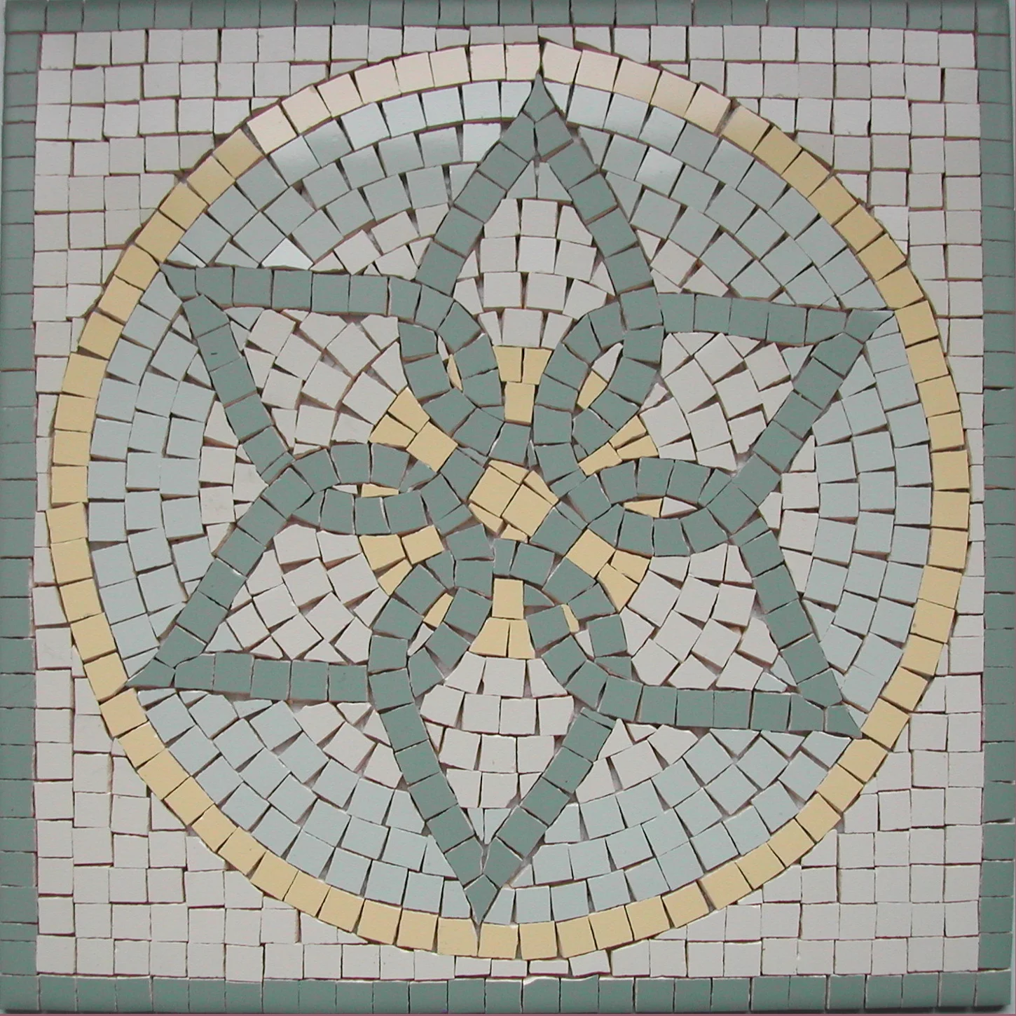 Mosaic celtic .jpg