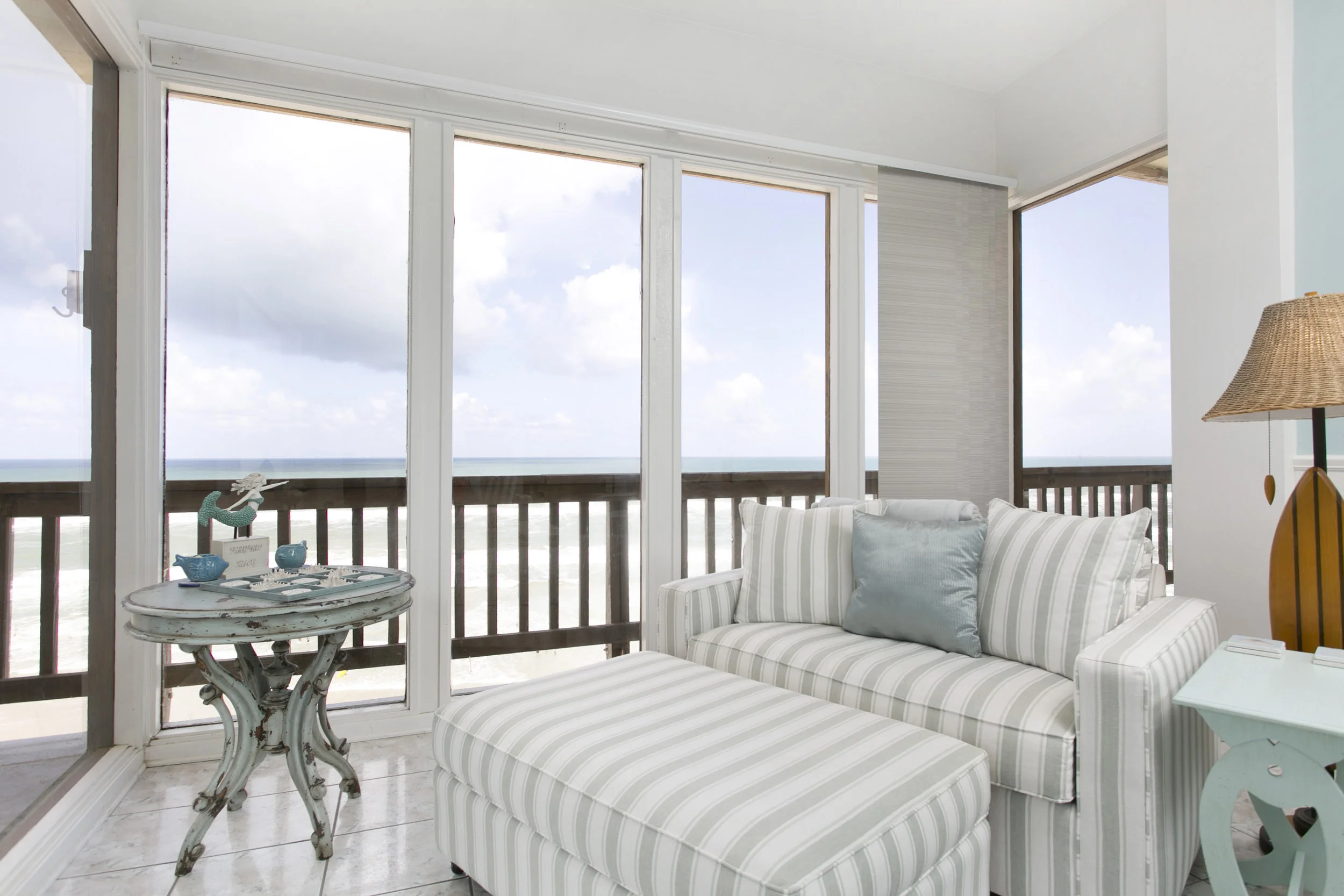 Living View1.jpg