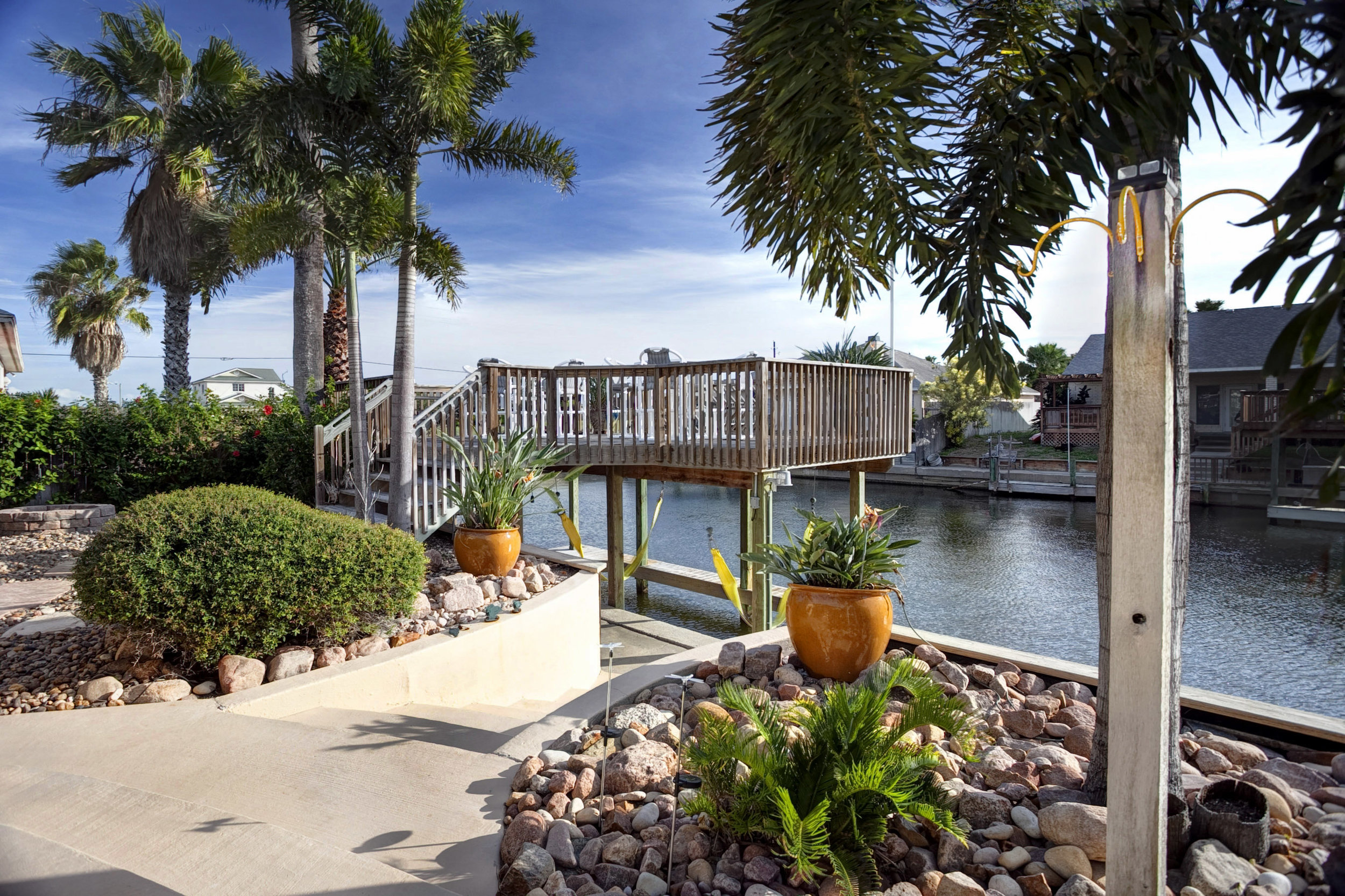View towards deck.jpg