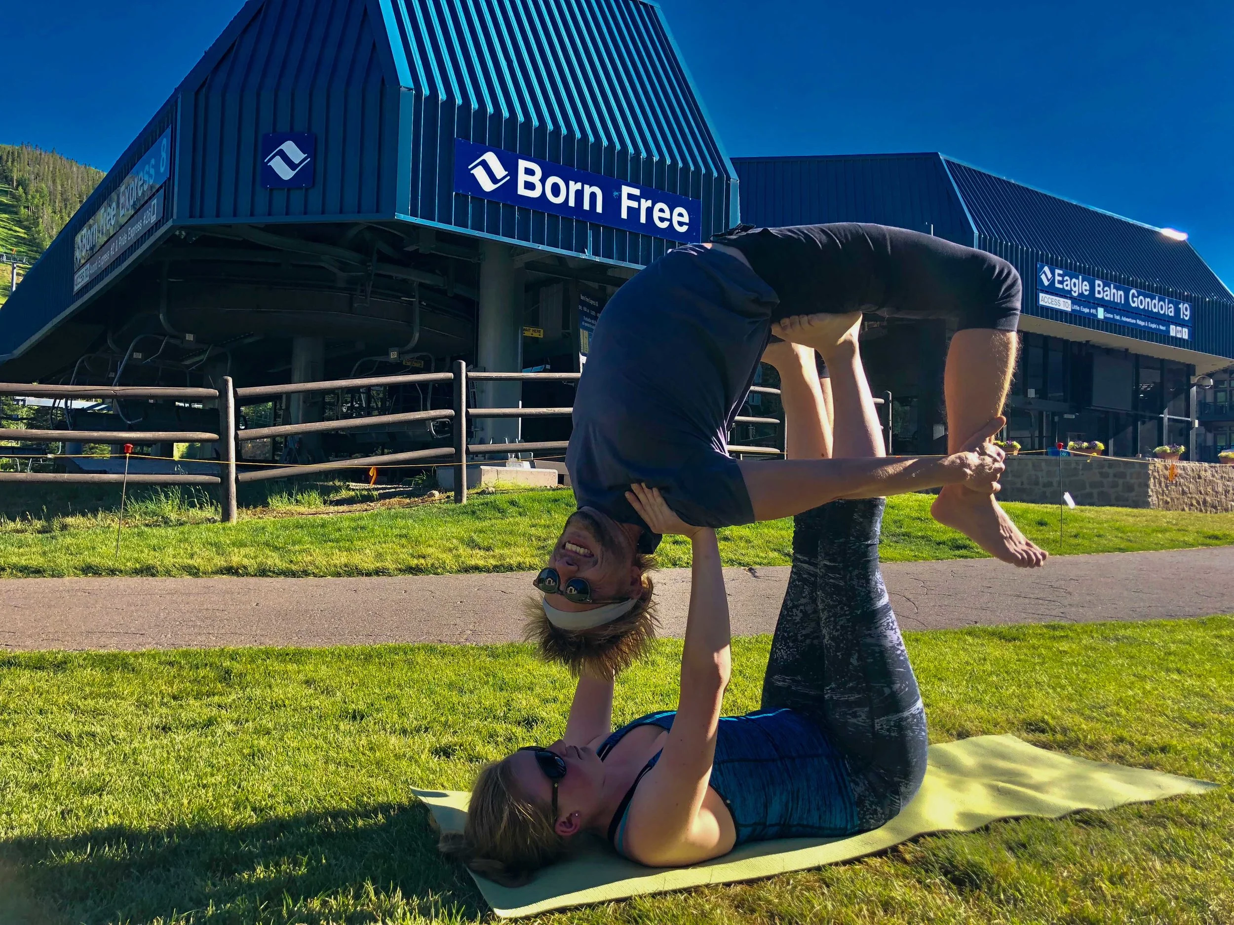 AcroYoga Jam
