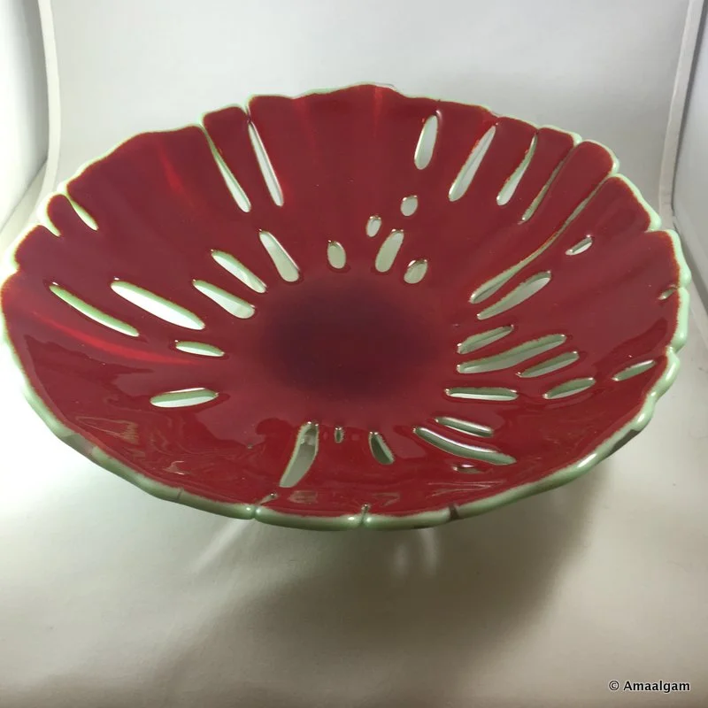 Sand Dollar-Red/Mint