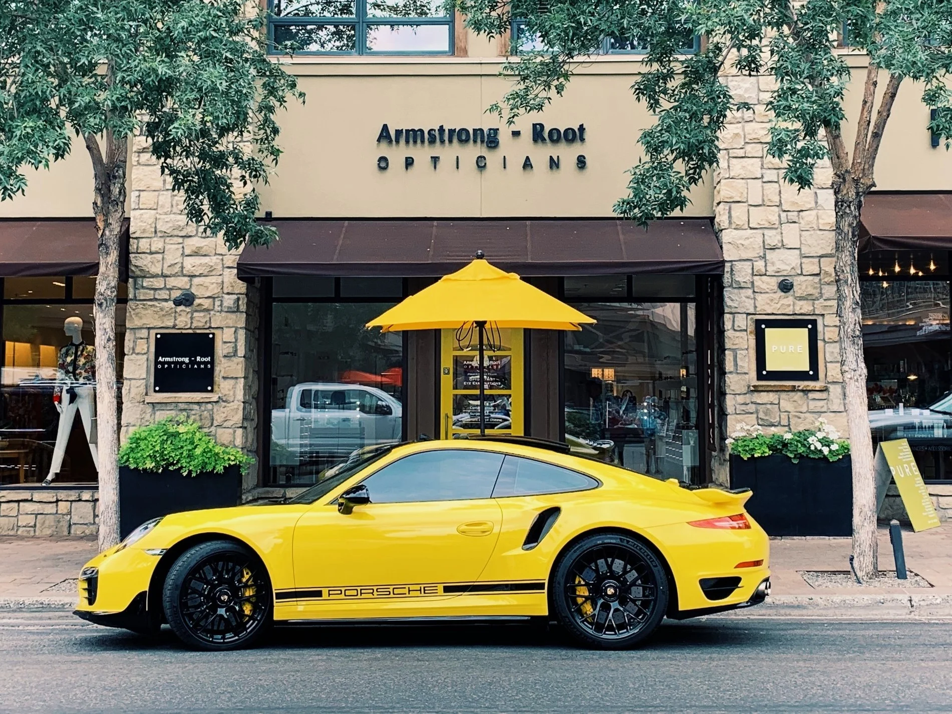 Porsche+Pic.jpg