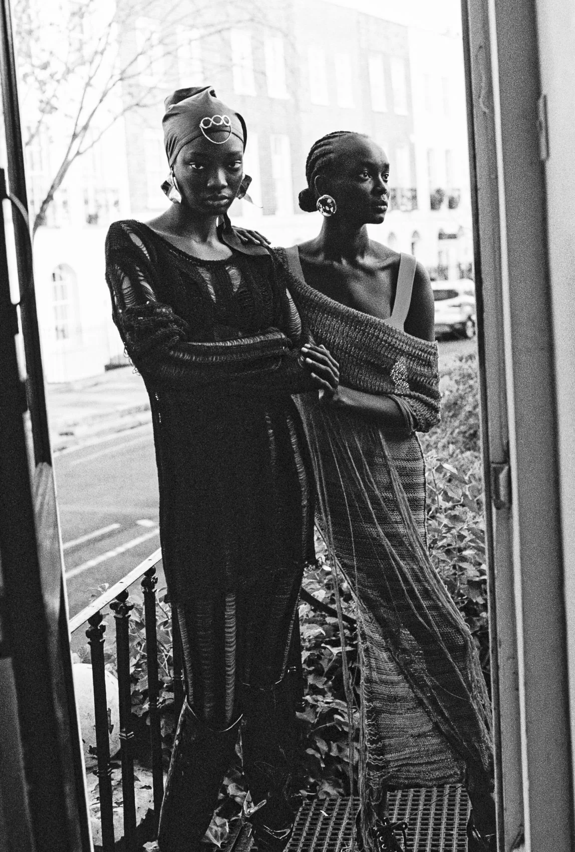 models-wearing-sarah-regensburger-stylist-amii-mcintosh-02.jpg