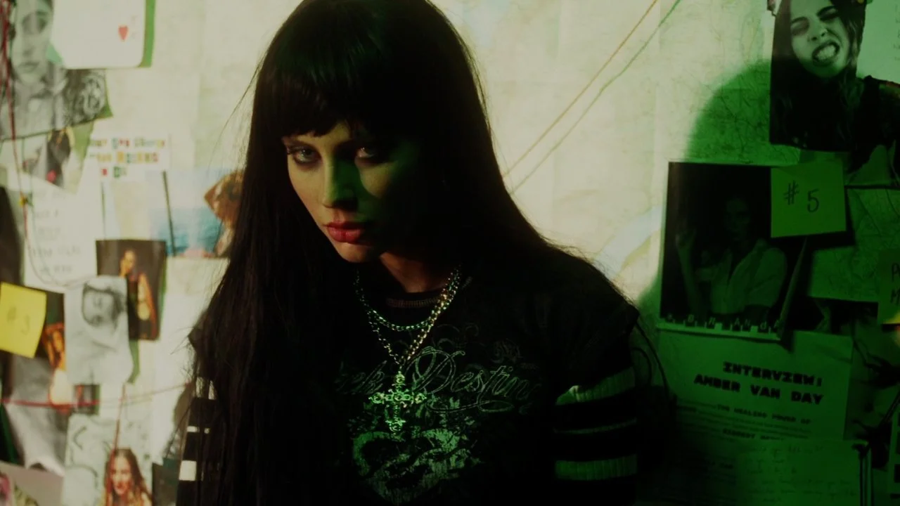 Amber-van-day-deathwish-stylist-amii-mcintosh-04.jpg