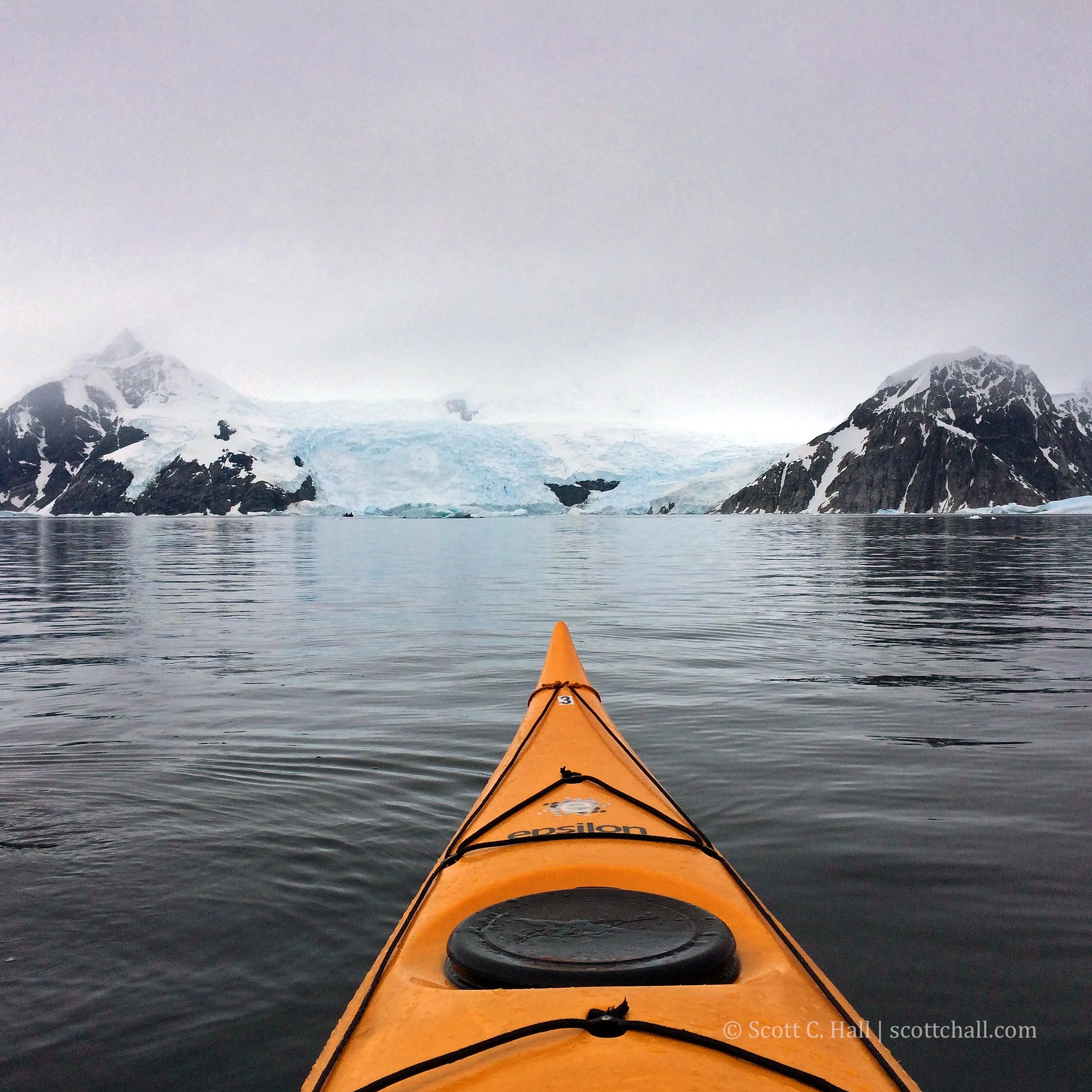 Kayaking in Antarctica (Antarctic Peninsula)