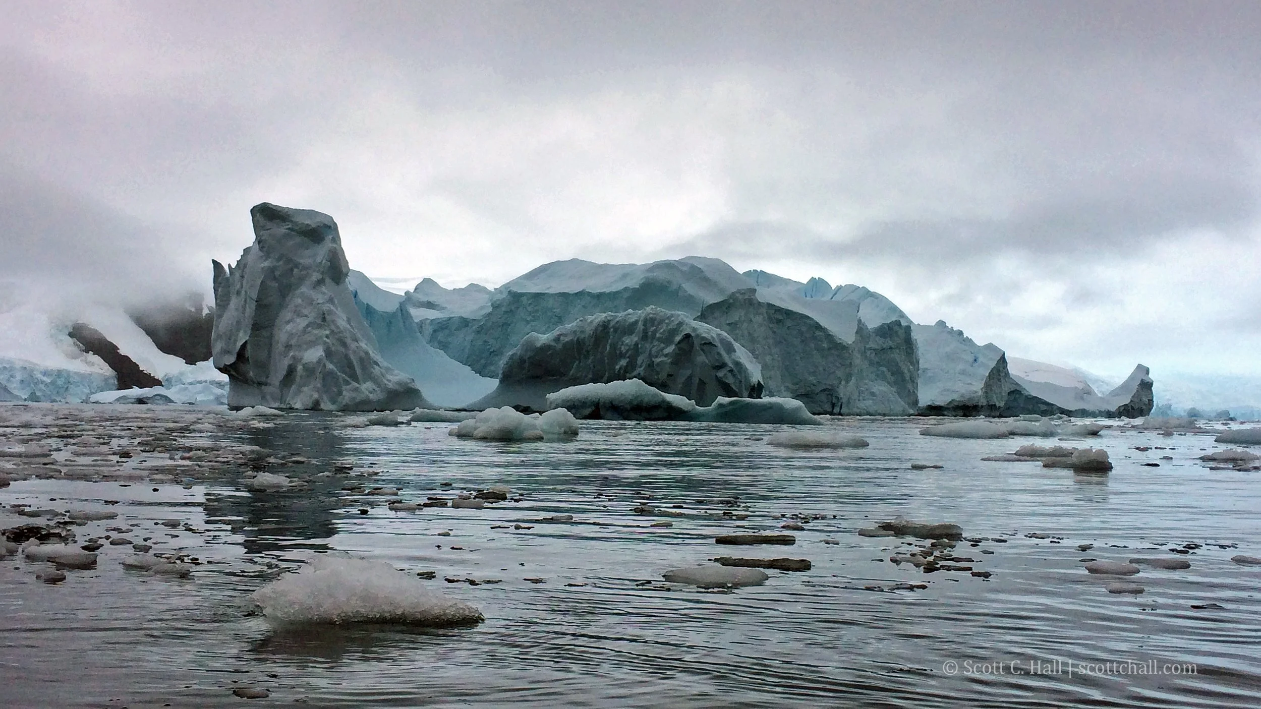 Iceberg (Antarctic Peninsula)