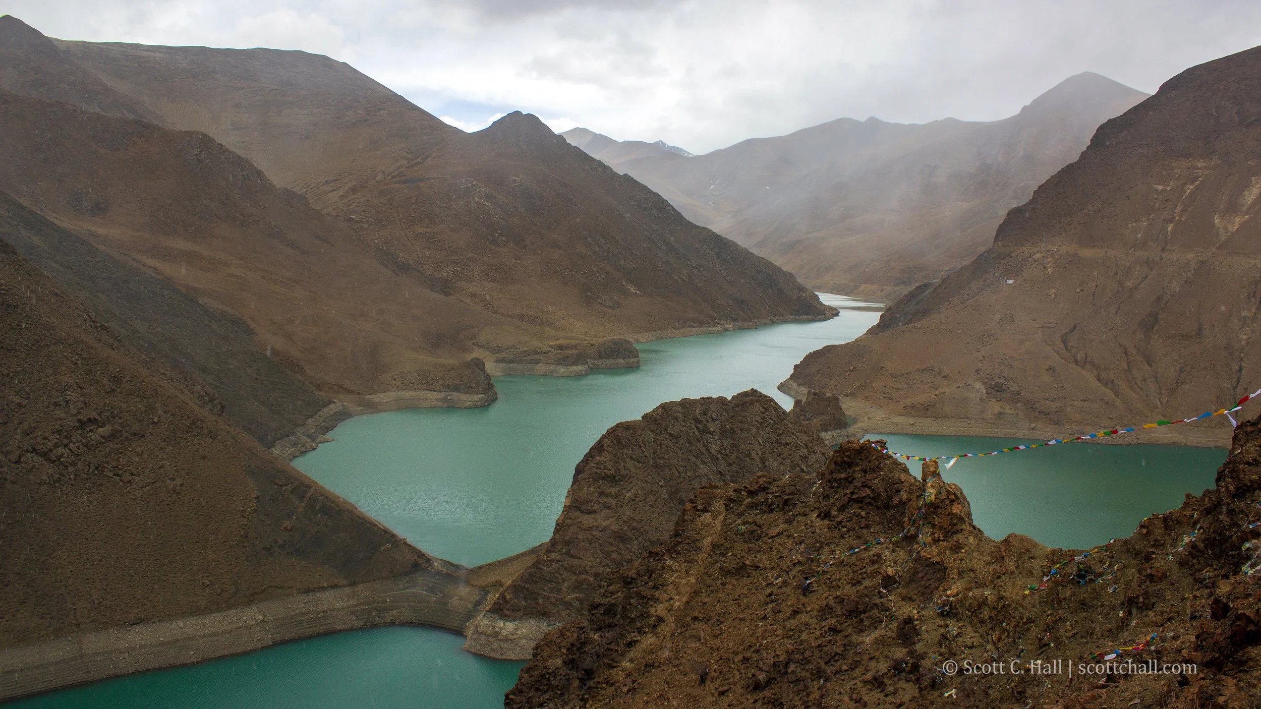 Yamdrok Lake (Tibet Autonomous Region, China)