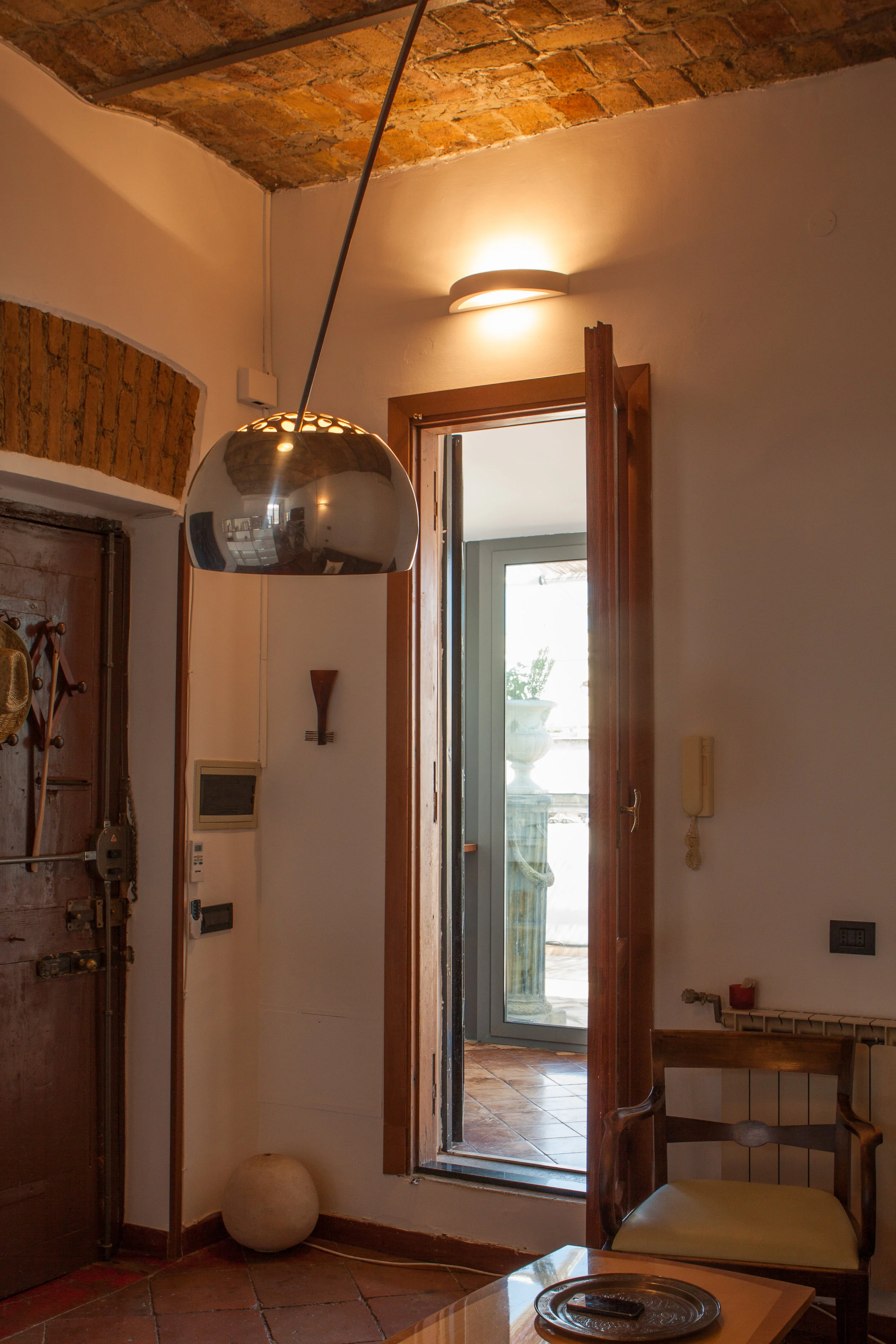 Rom VFT 4 salotto.jpg