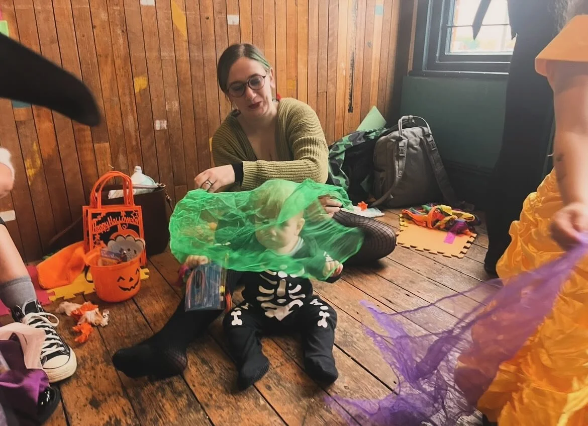 Have you got your tickets for the Tiny Dancers half term Little Boo Bash? Book via the link in the bio 🧡👻🎃