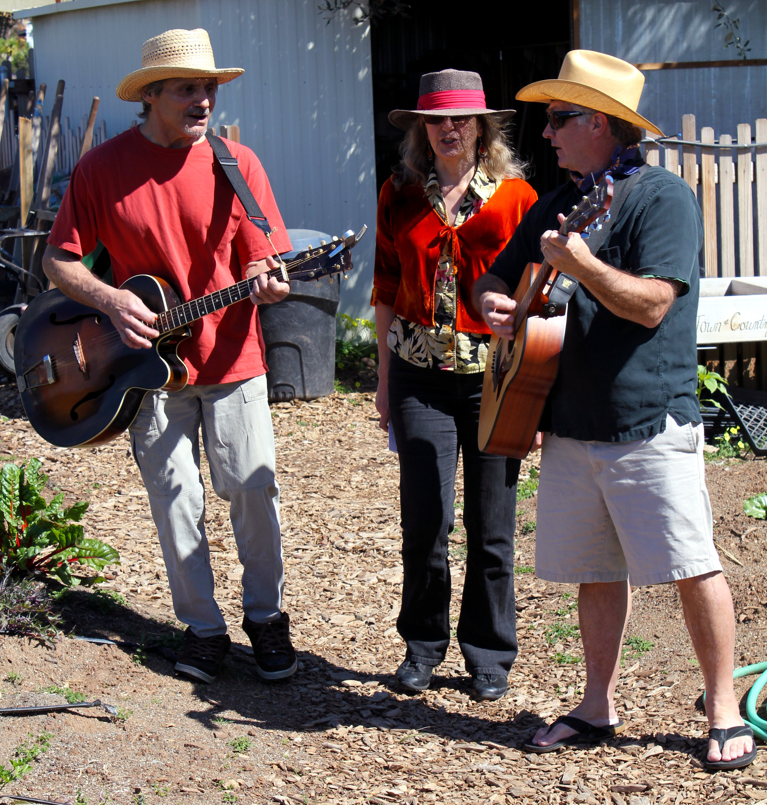 trinitygardens_oneyear_music_5136.jpg