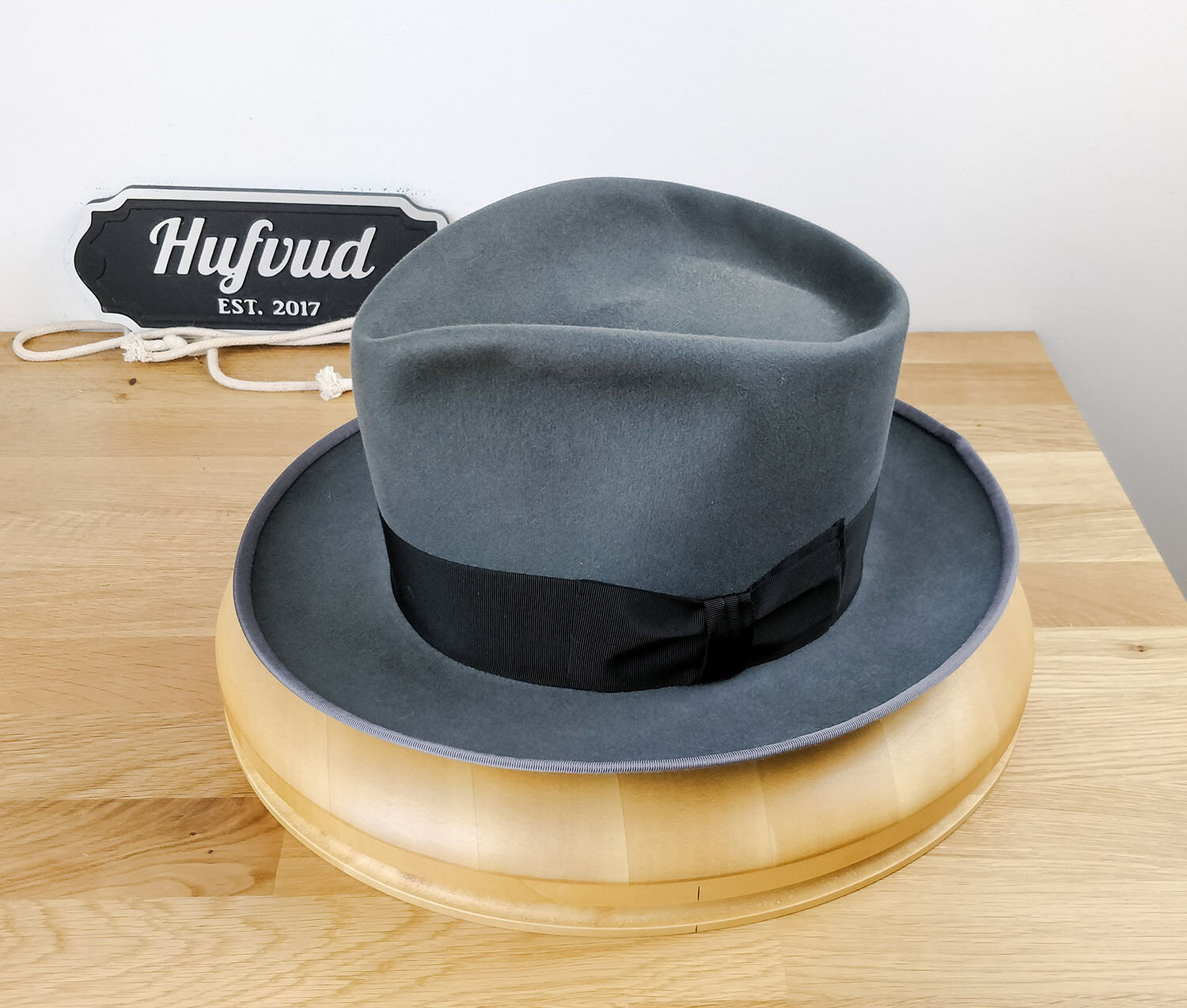 Hatmaker Week 22, May 2020: It's time! Get a move on. — Hufvud