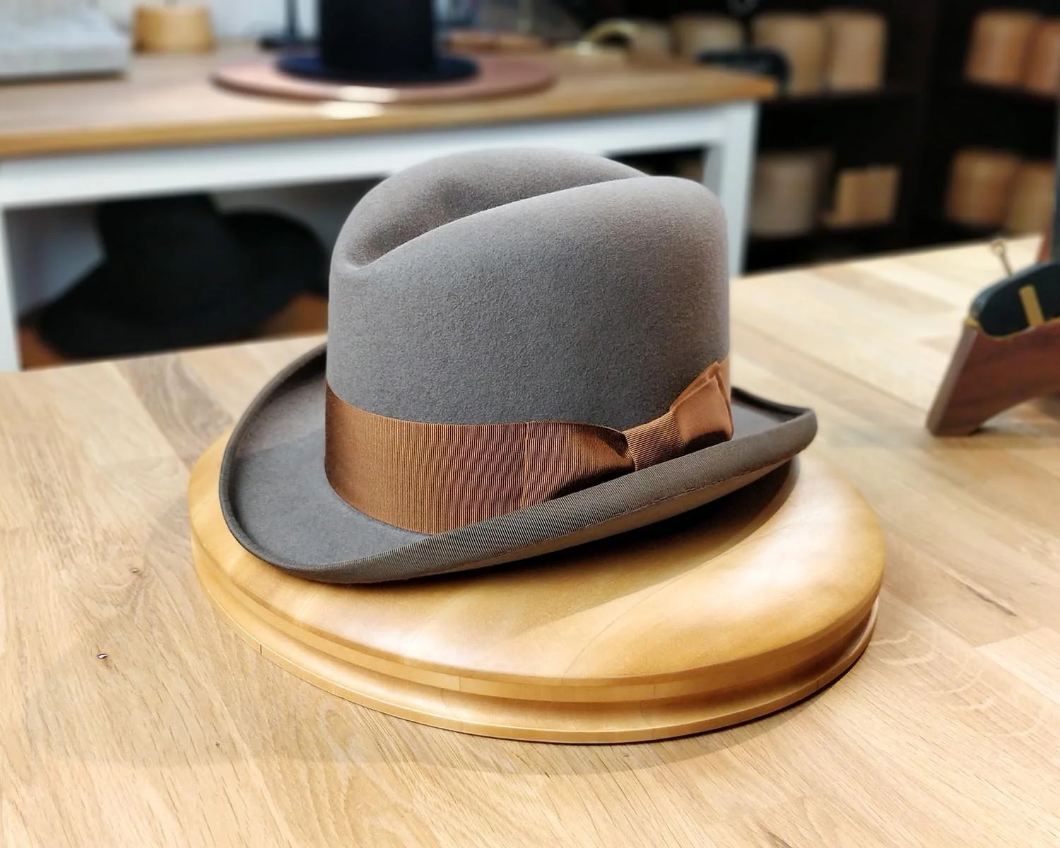 VICTORIAN HOMBURG | STONE | 50X BEAVER 