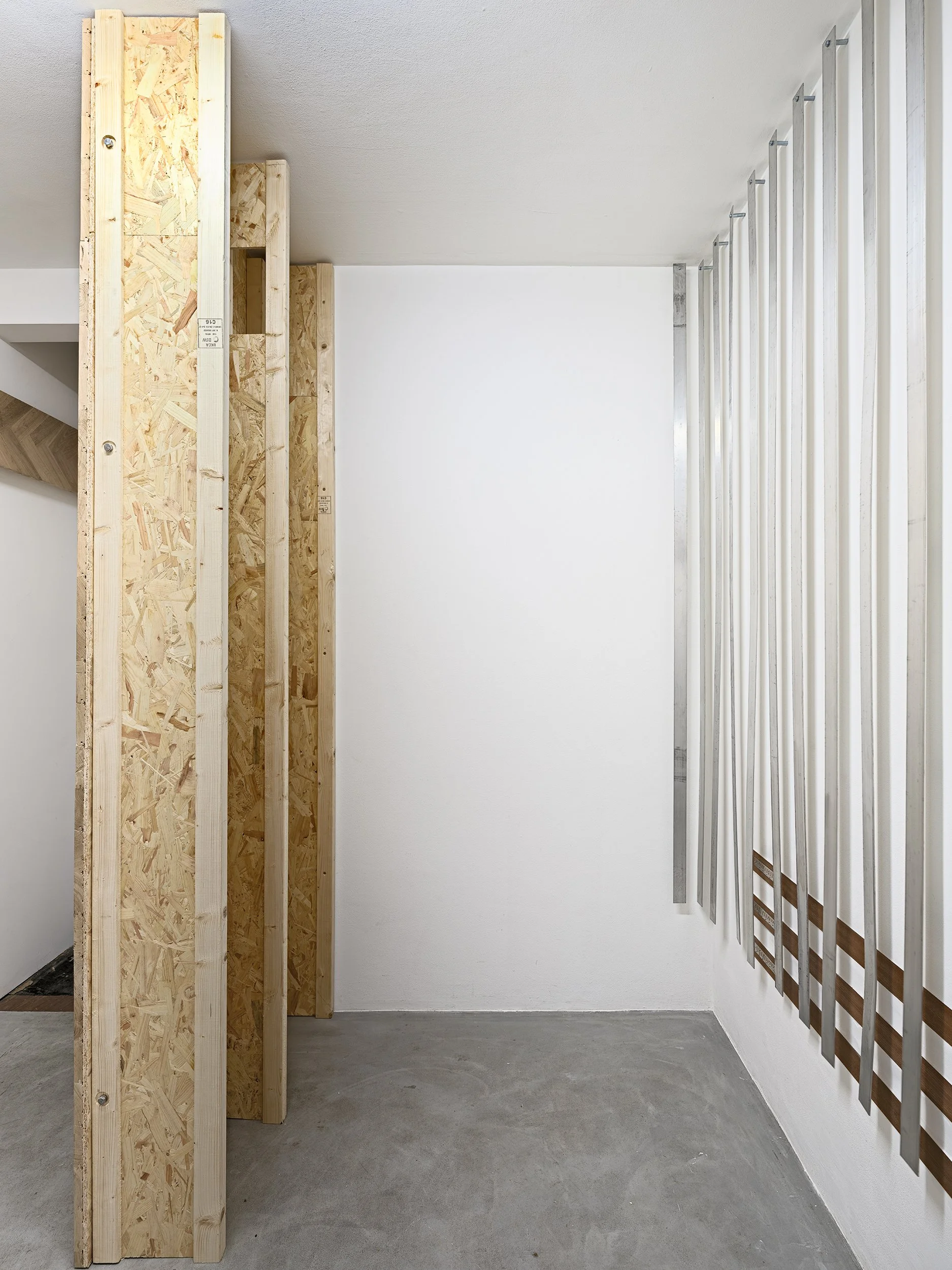 HNH_Ever So Slightly_061125_085C.jpg