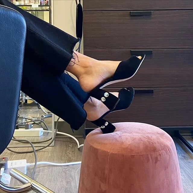 PSA: please kick your feet up so you don&rsquo;t trip on all our cords. 
thank you, 
management 😉