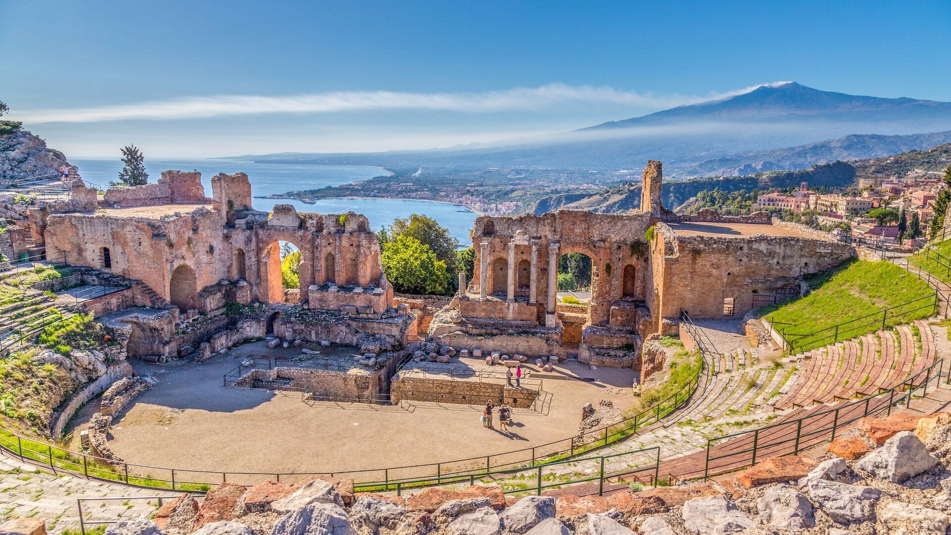 taormina-theatre-sicily-italy-1920x1080.jpg