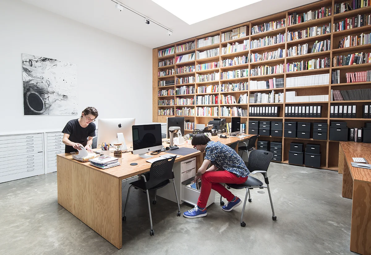 UrbanLab_Shane_Campbell_Gallery_151_photo_credit_Michelle_Litvin.jpg
