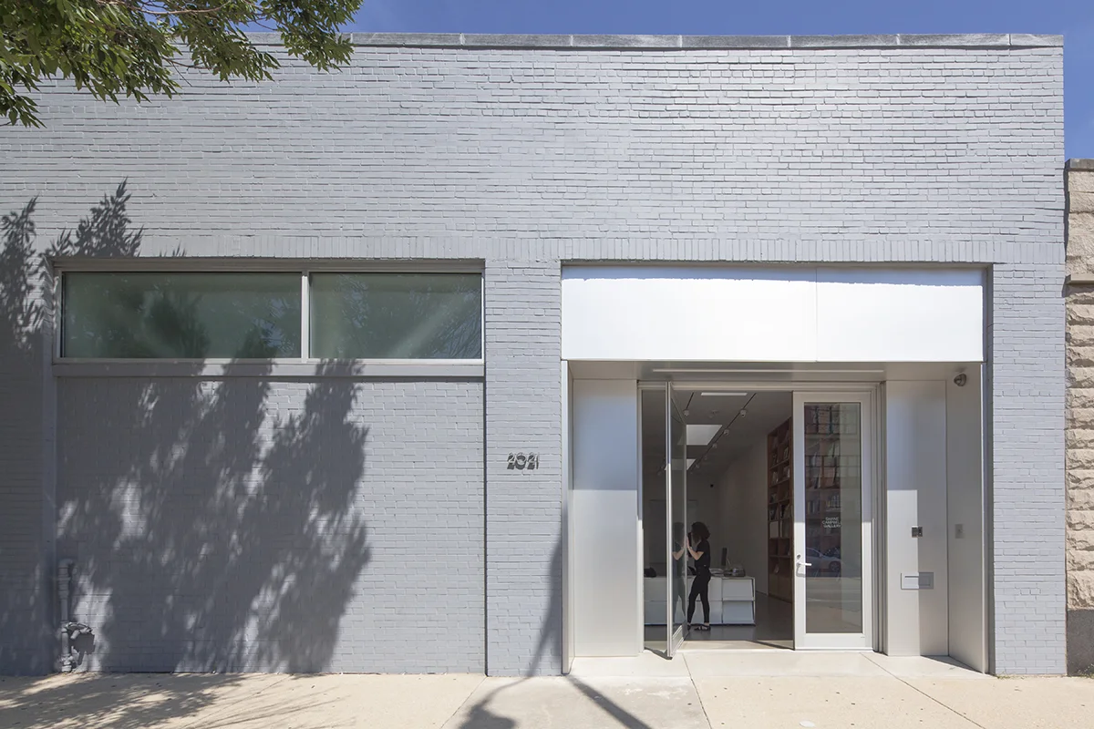 UrbanLab_Shane_Campbell_Gallery_321_photo_credit_Michelle_Litvin.jpg