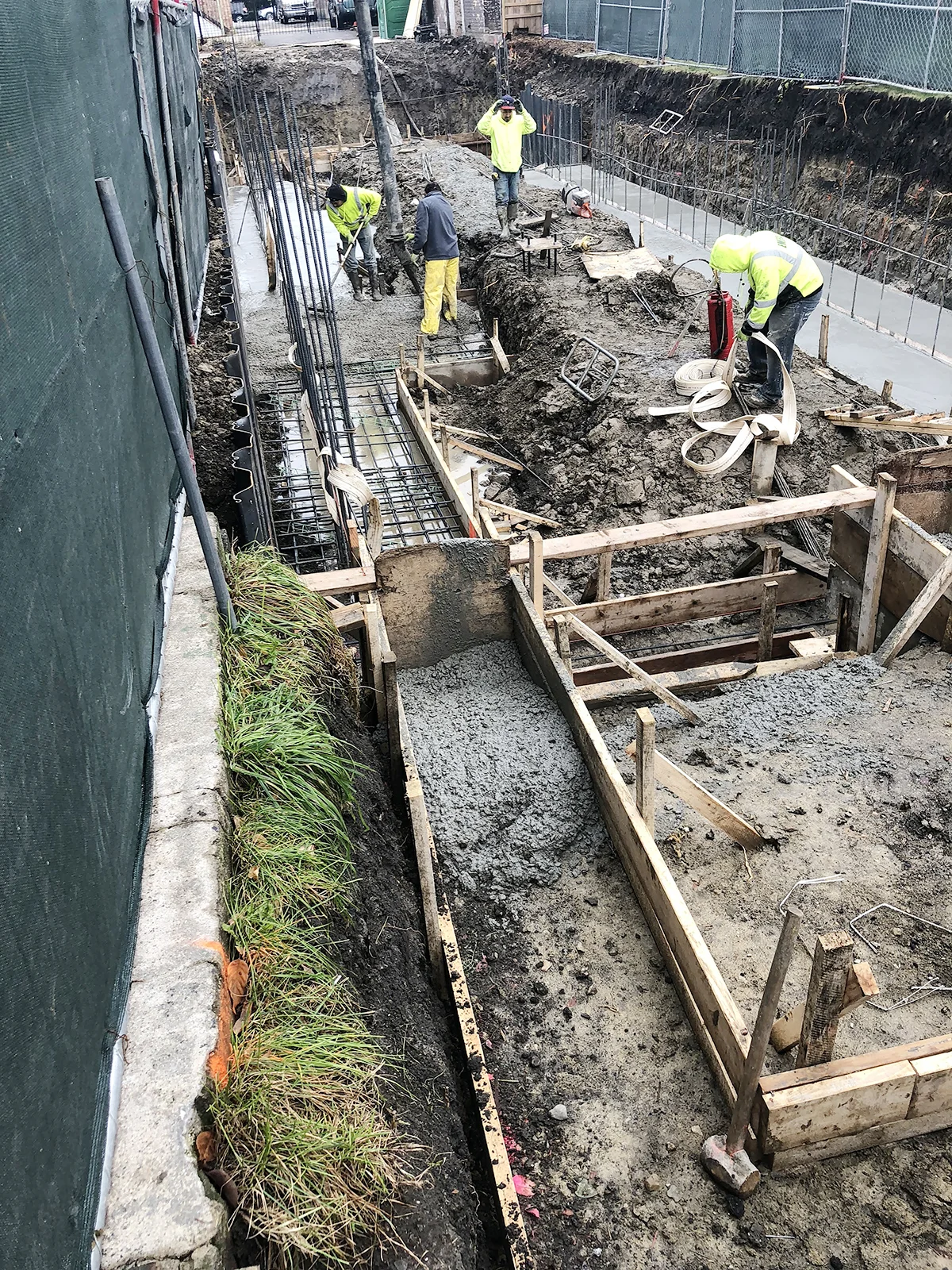 UrbanLab_Medill_construct_07.jpg