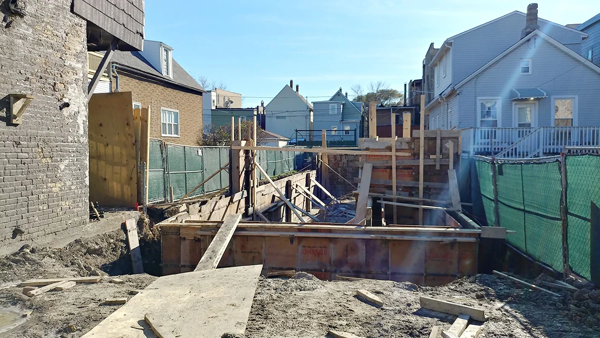 UrbanLab_Medill_construct_10.jpg
