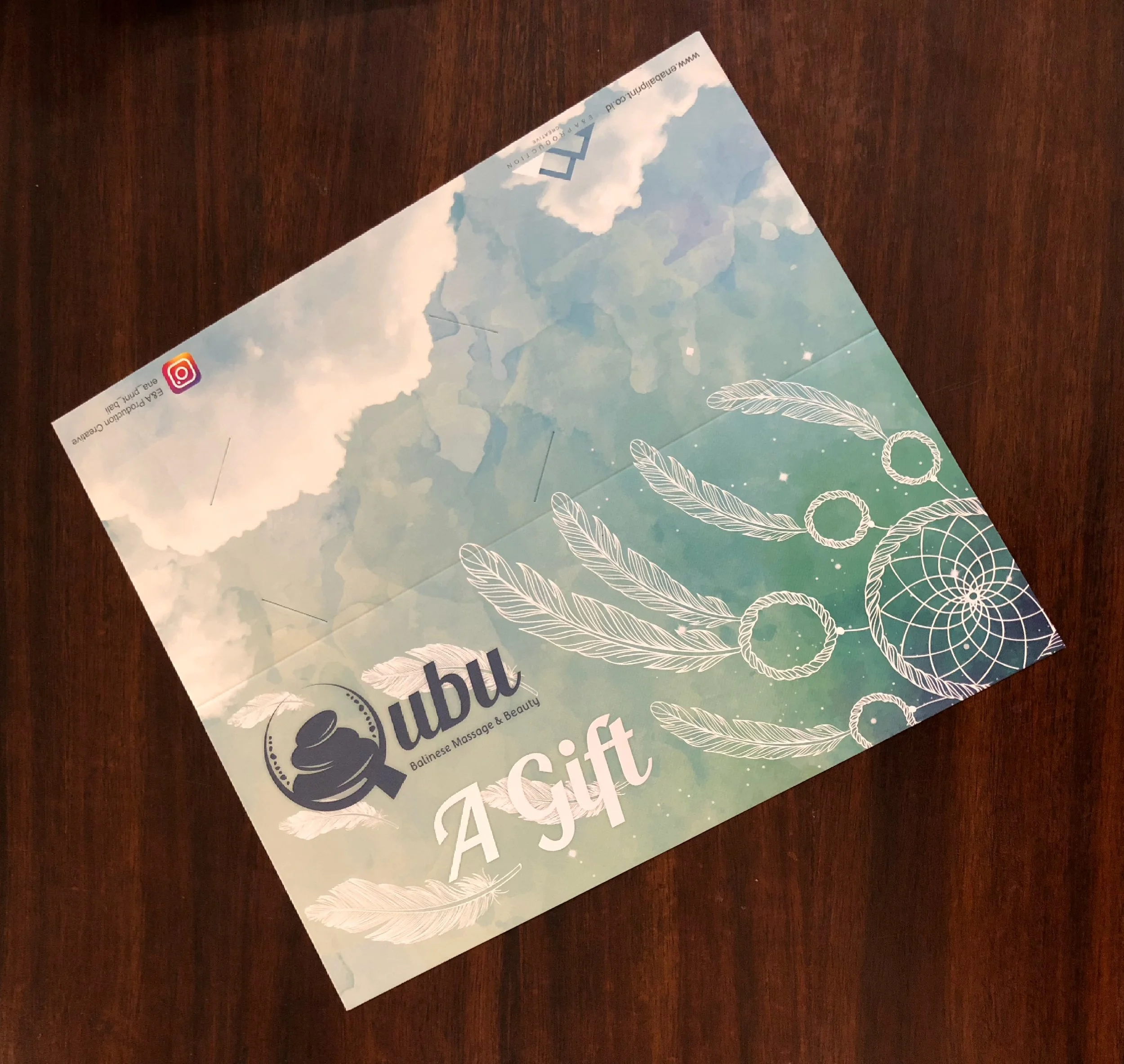  Our  Gift Vouchers  are available to purchase a treatment for someone special 