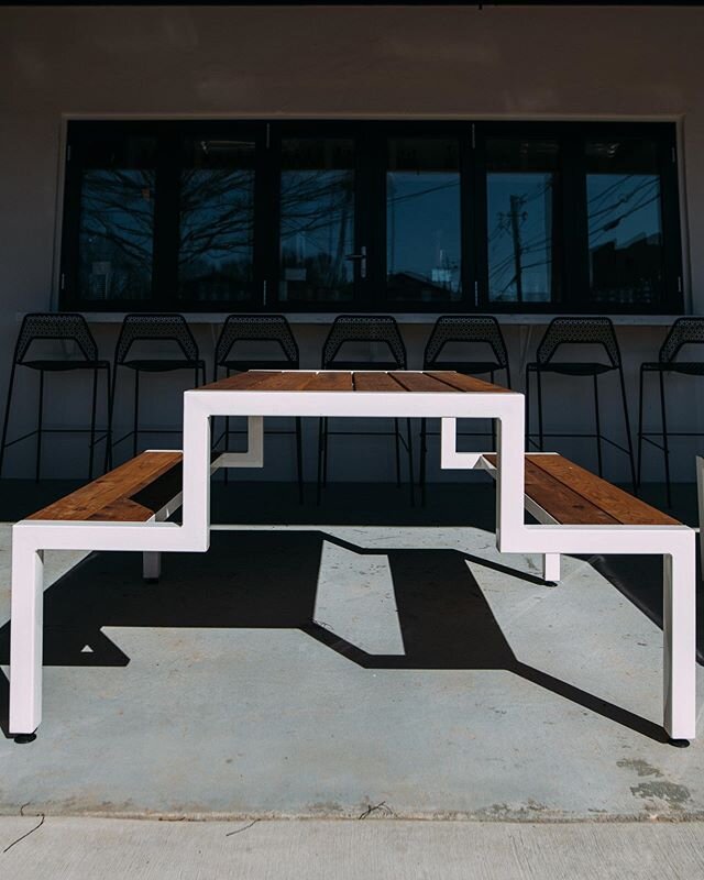 [ Patio time ]

We certainly enjoyed a little patio time over the weekend. Wasn&rsquo;t it just so good to see the sun again? 
And those picnic benches @eatsilverqueen, we simply can&rsquo;t get enough of them. 
Cedar topped powder coated steel, they