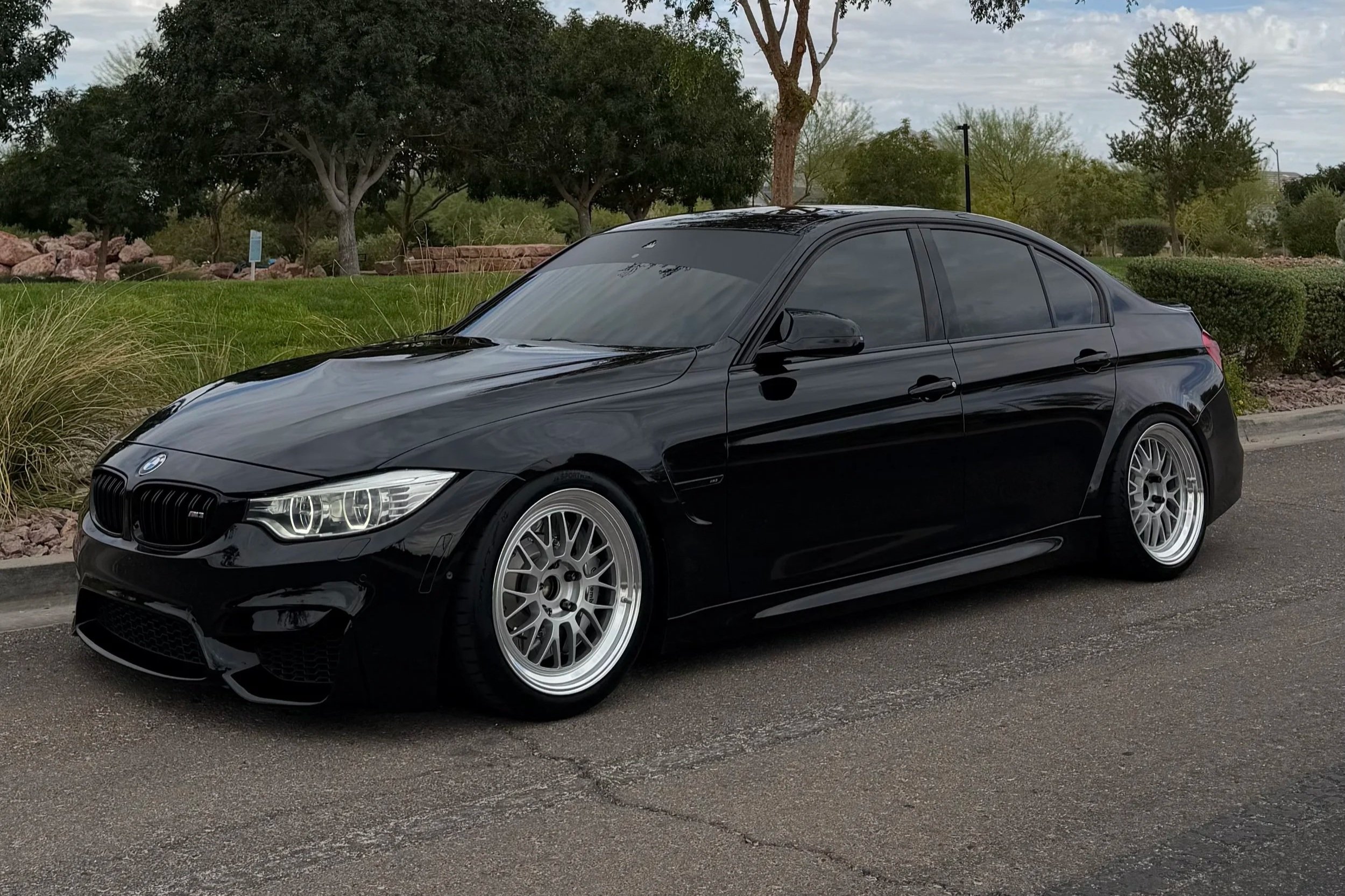 BMW F80 M3 x #systemspec Volk Racing 21A in Silver w/ DC Rim