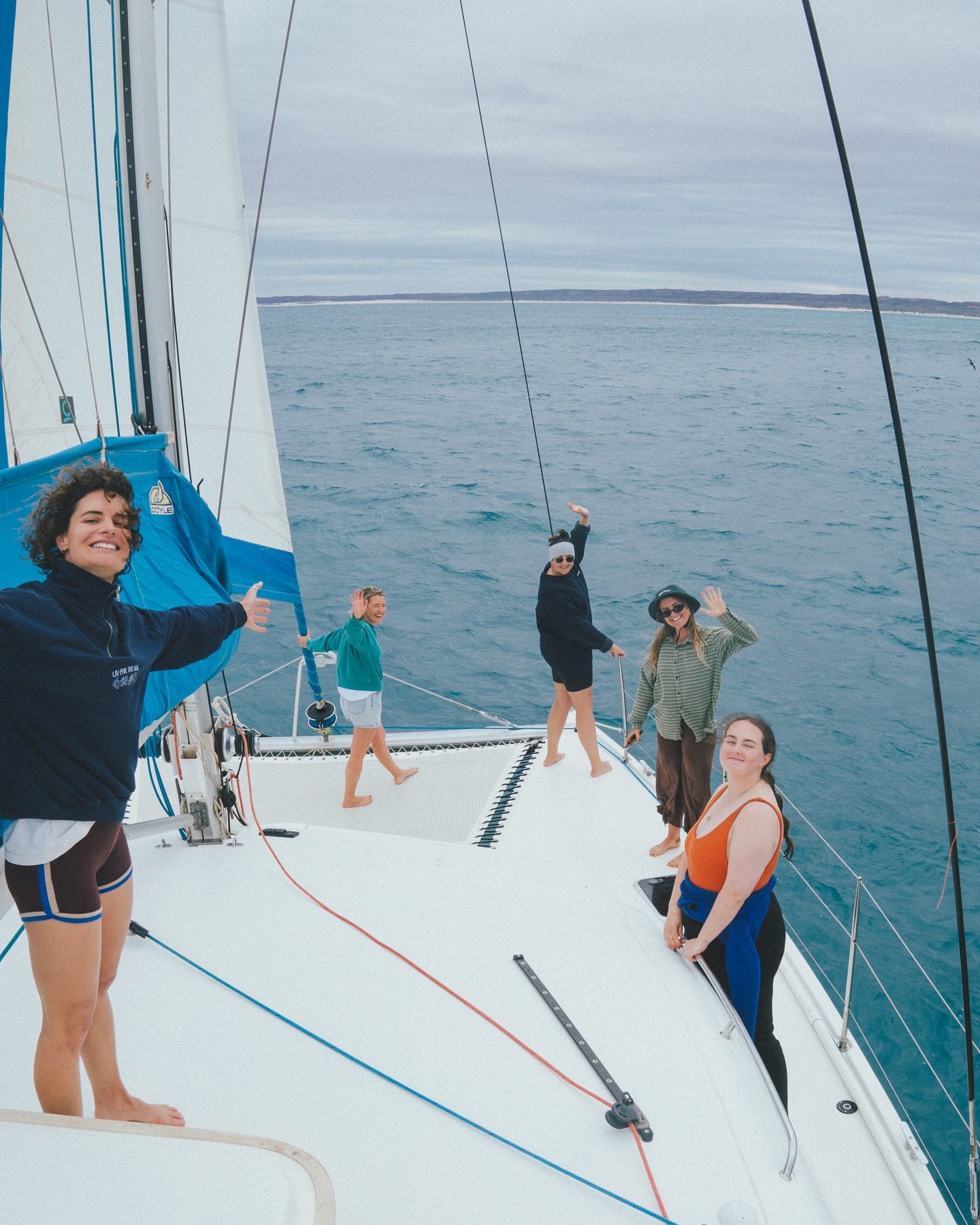 This 11m vessel was the most solid surface these guys stepped upon for the past week. Rolling with the swell, flying with the wind and dancing between each other as they found their favourite nooks. So proud of these women. What a week! And what a bu