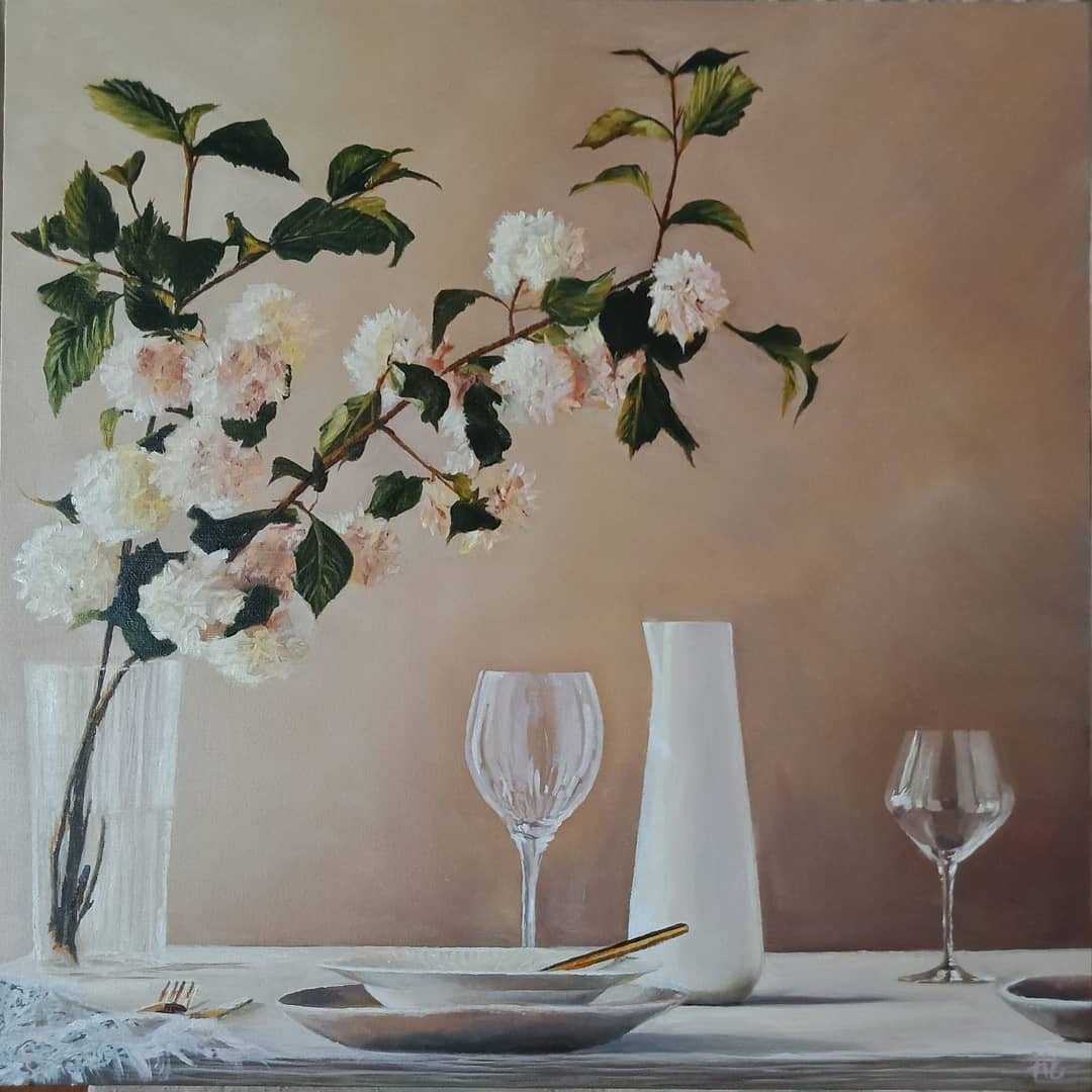 Heidi Emma_dinner time_2021_oil_40 x 40cm.jpg