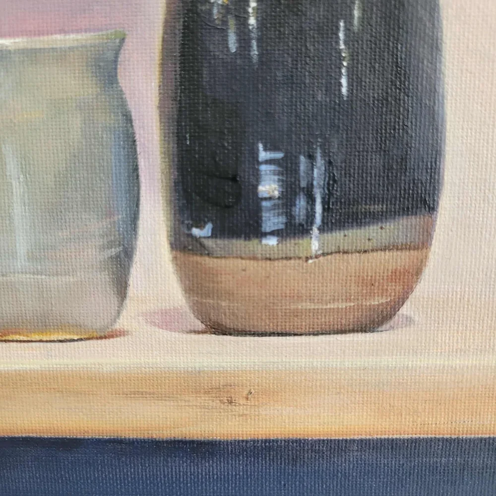 close up detail of the shine on the dark blue and soft green vessels.