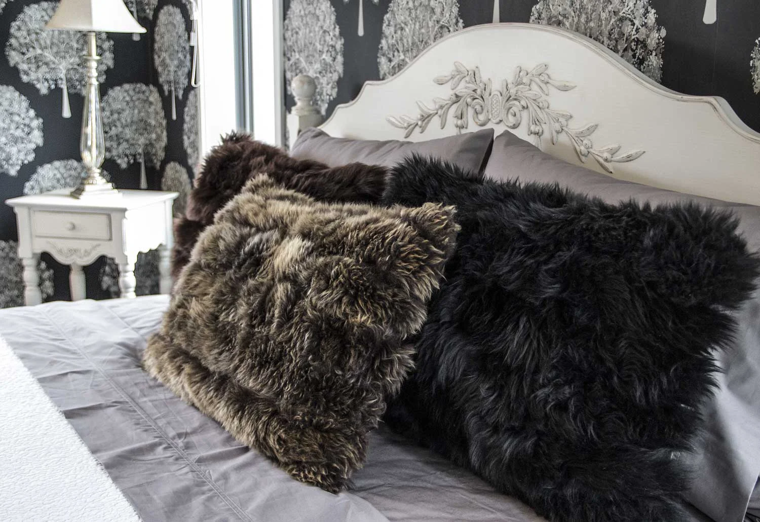 gal_cushions_pillows_2.jpg
