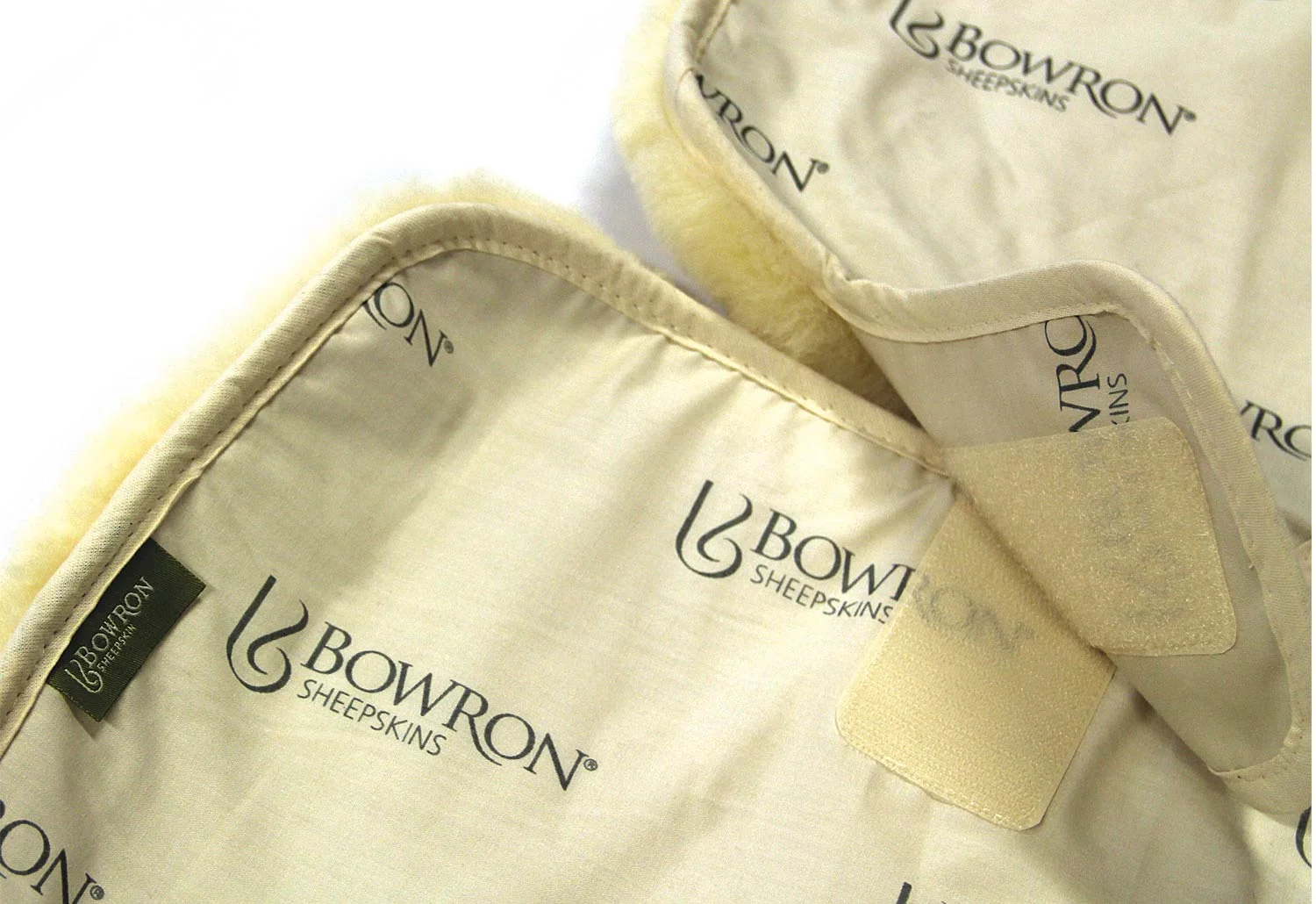 gal_family_babycare_strollerfleece_standard_underside_detail.jpg