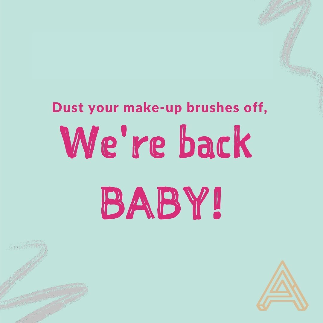 ⠀
Time to dust off the make up brush -💥we're back baby!!💥⠀
 ⠀
😃We&rsquo;re all SO relieved to finally hear some good news! I'm not going to lie, I did a little happy dance yesterday when ol mate Dan announced Regional Victoria is moving to Step 3!