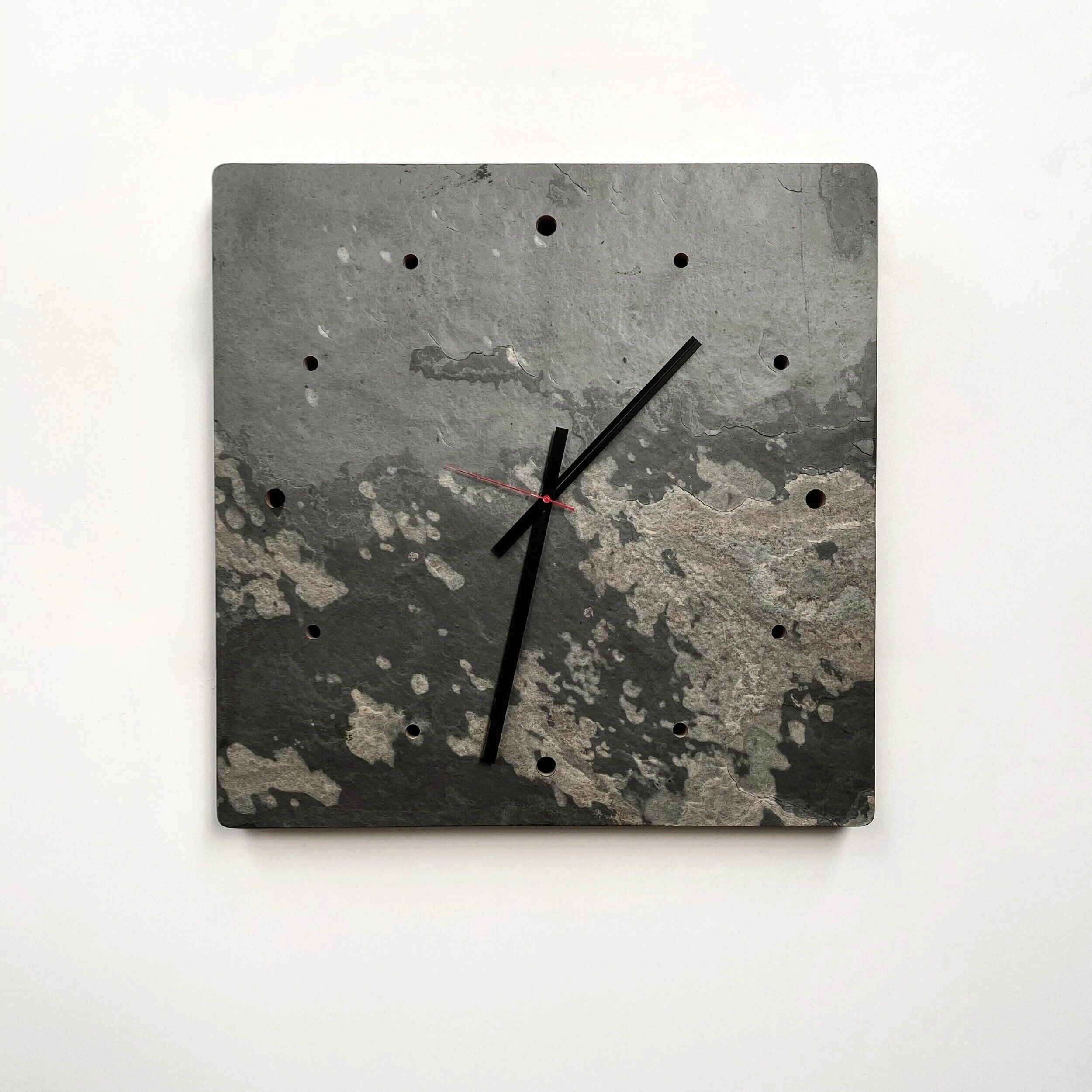 Stone face clock