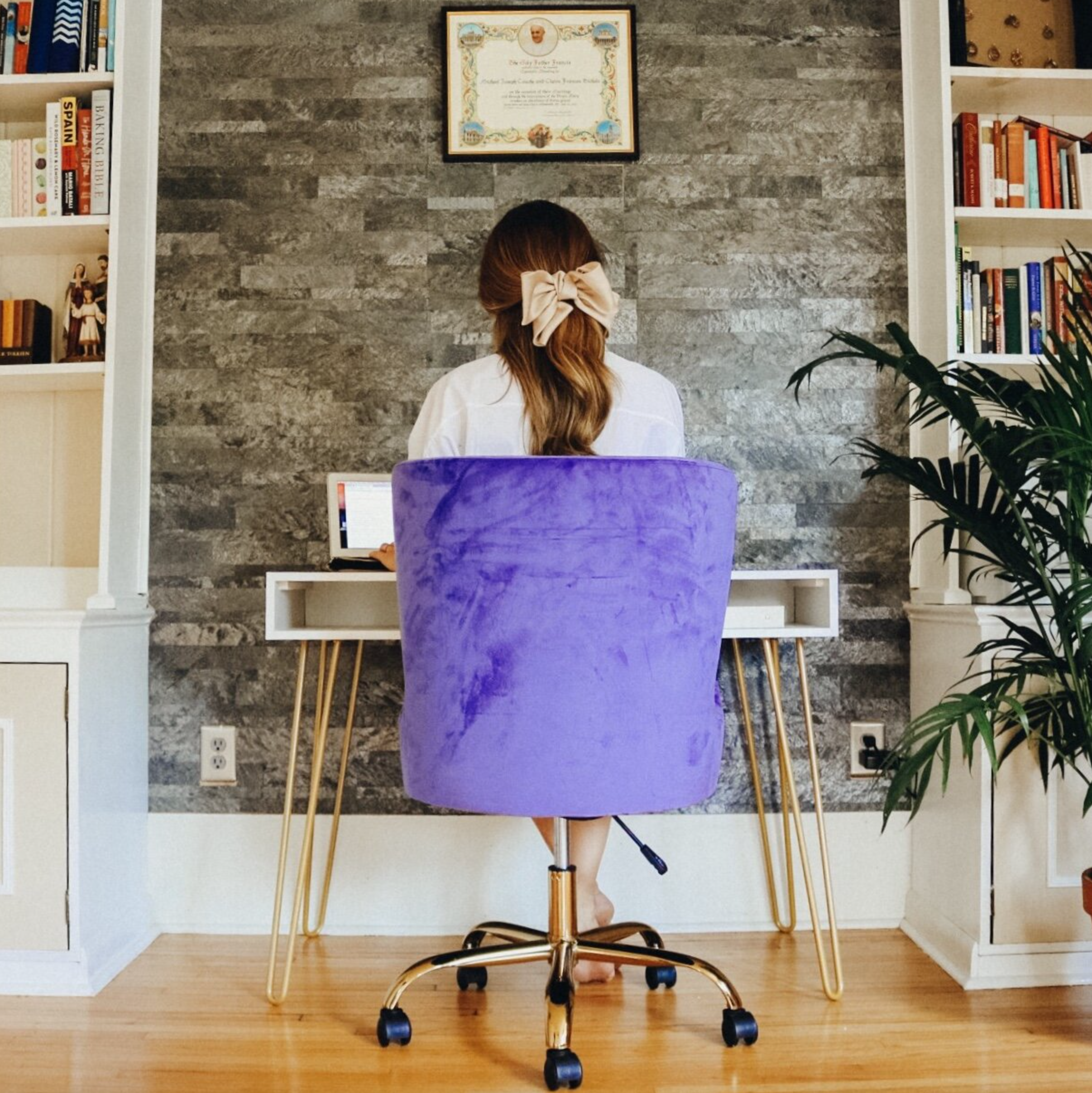 What You Will Always Find on My Desk: 3 Things That Help Work from Home Productivity