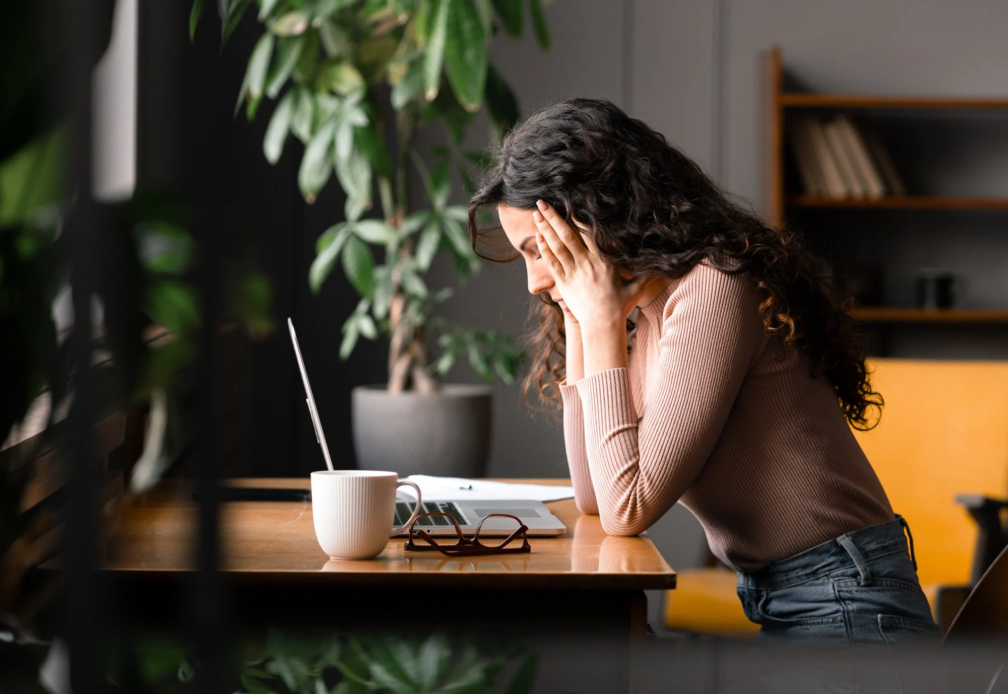 How to Overcome Discouragement in the Job Search