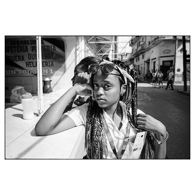 Havana, Cuba, 2018, Leica M, TX400.  #friendsinperson 
#burnmagazine
#burnmyeye 
#upphotographers 
#ourstreets 
#capturestreets 
#cubaphototravel 
#streetphotography
#thestreetphotographyhub 
#eyeshotmag 
#filmisnotdead 
#phototourhavana
#leica
#vsco
