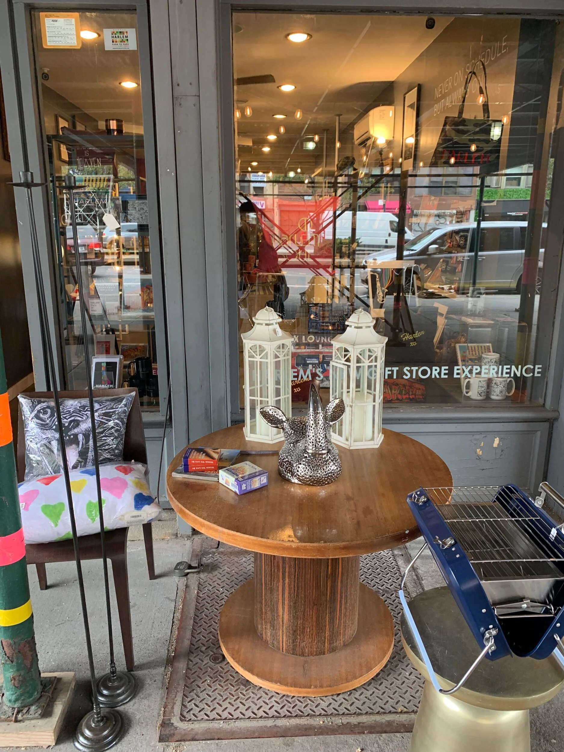 NiLu outside display.