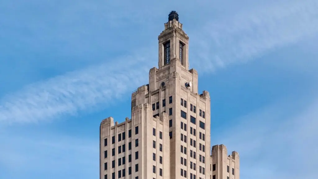 Finance Committee Approves 30 year Tax Agreement for Superman building
