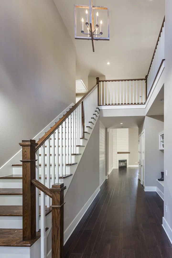 Entry Stairs and Foyer