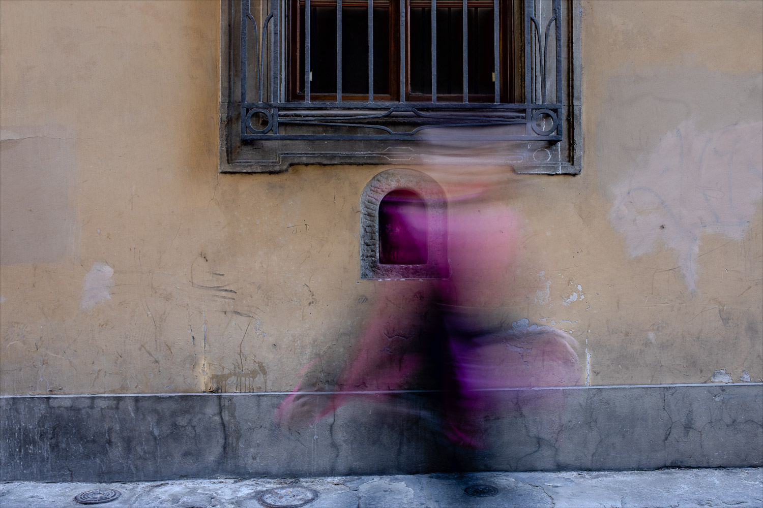 wine-doors-of-florence-22.jpg