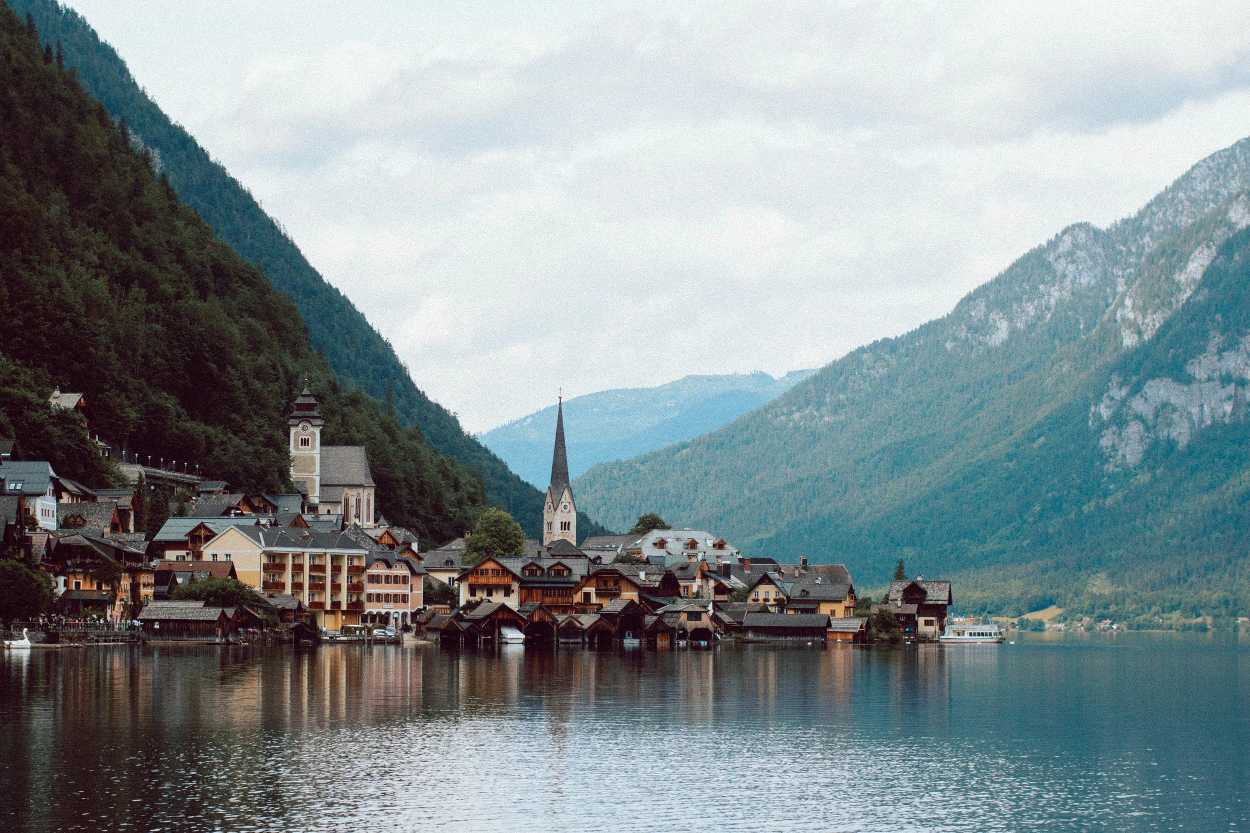 The ‘famous’ Hallstatt postcard shot.