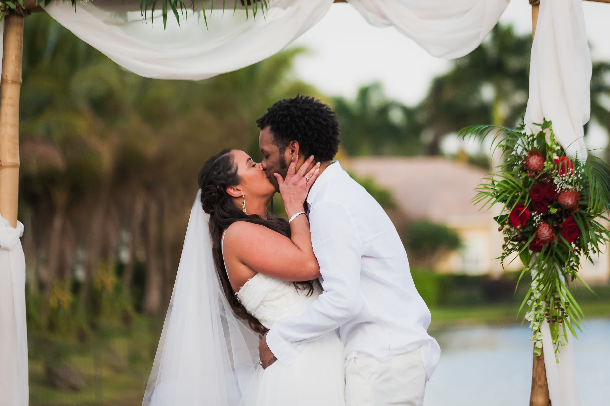 affordable-engagement-photos-miami.jpg