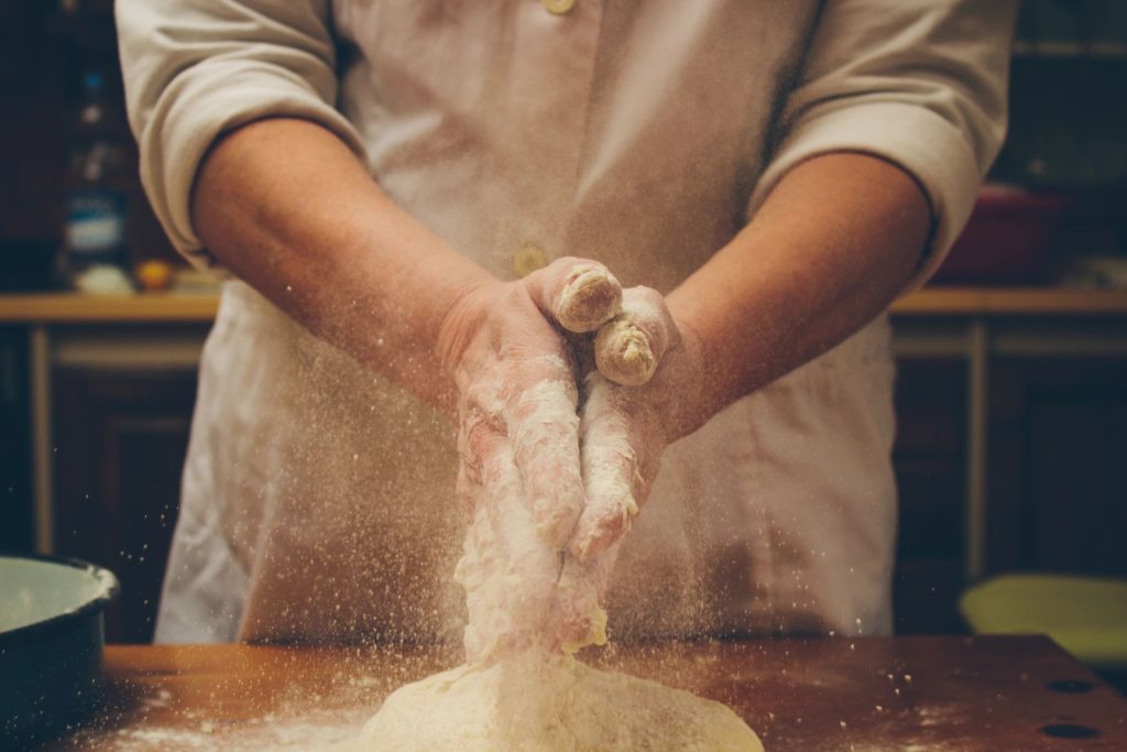 chef hands.jpeg