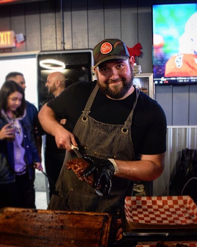 This was my mood all night at our Creekside Takeover popup. So fun to come home and share what we do in #fortworth with all our fam and friends back home in Indiana! 🤠🍻
&bull;
&bull;
Big shoutout to my dude @daynetxbbq for making the voyage up to h