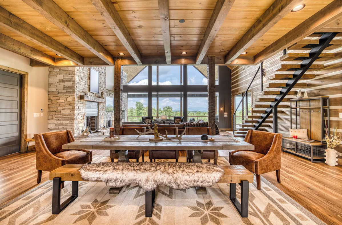 Dining area Ellijay.png