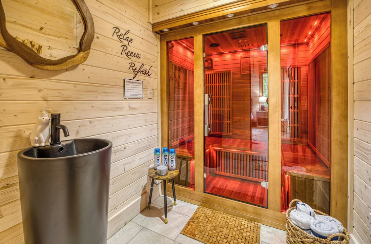 Private Sauna Ellijay.png